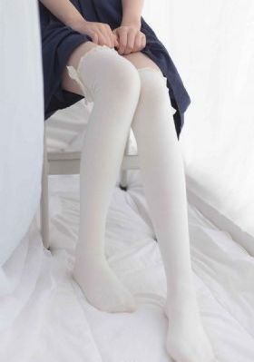 恶魔女狱长_蓝光免费在线播放