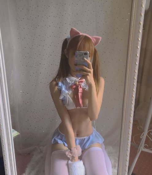 在厨房乱子伦对白_手机免费观看